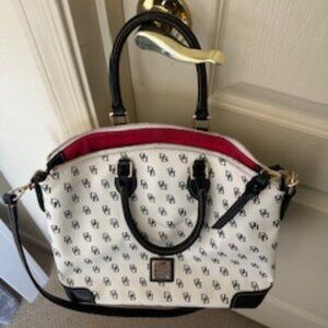 Dooney and Bourke Purse